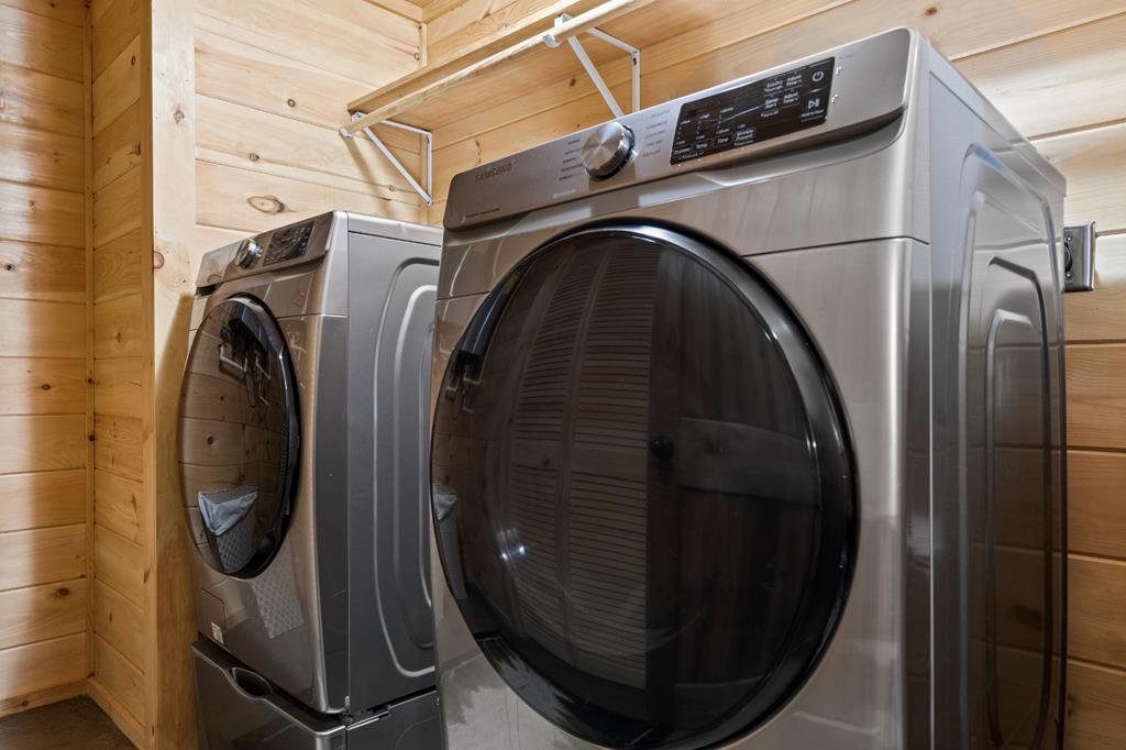 355 West Shalom Court Blue Ridge, GA 30513 - Photo 37 of 44