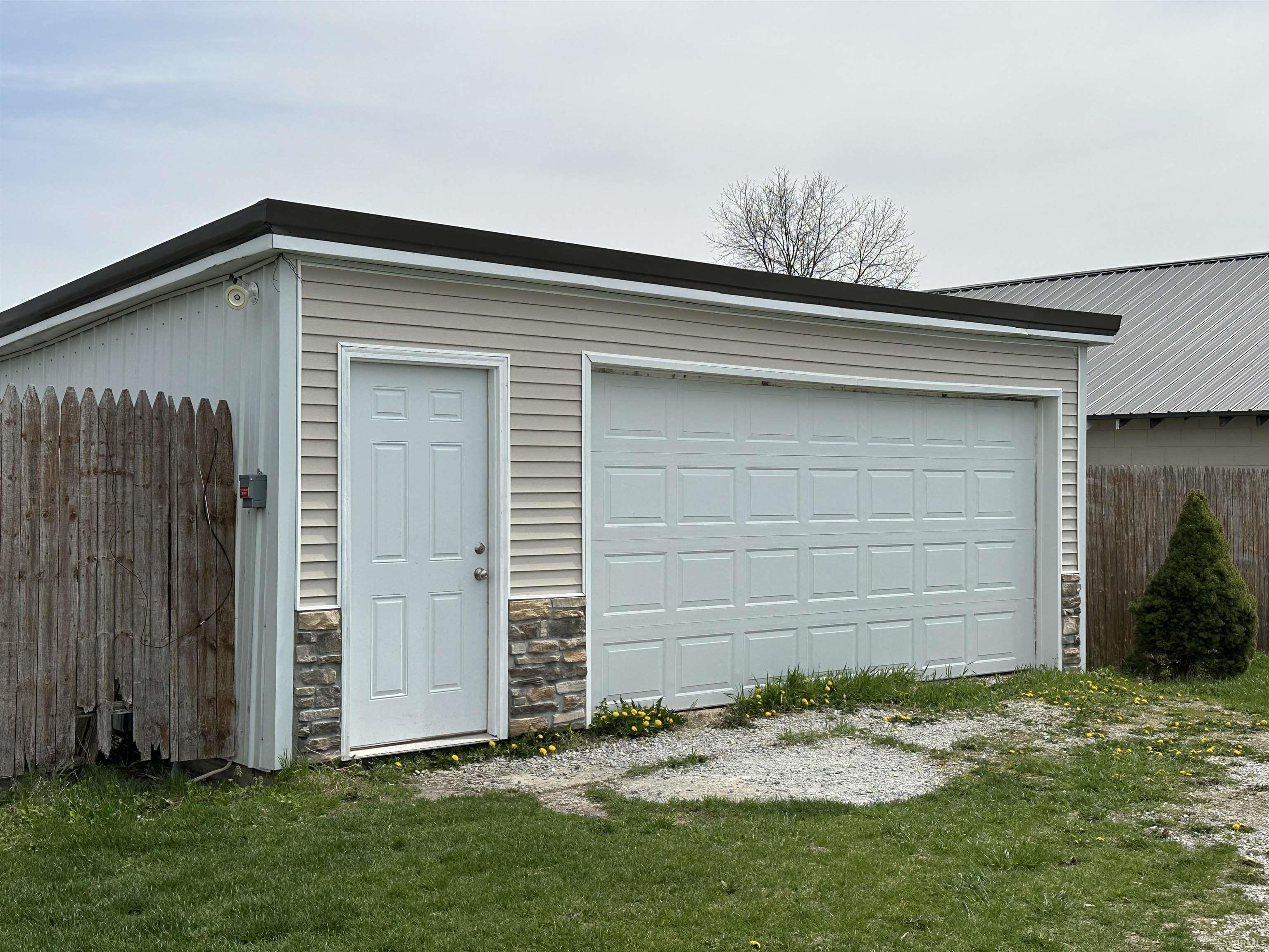 15840 Muckshaw Road Argos, IN 46501 - Photo 3 of 32