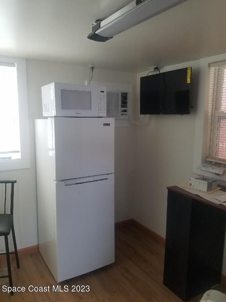 2206 Irwin Street, Unit STUDIO Melbourne, FL 32901 - Photo 4 of 13 e12d8bd6-dac9-4567-a81d-0a82ba5d153b