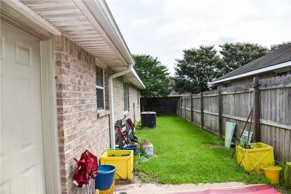 $1,650 | 3815 Oldenburg Lane, College Station, TX 77845