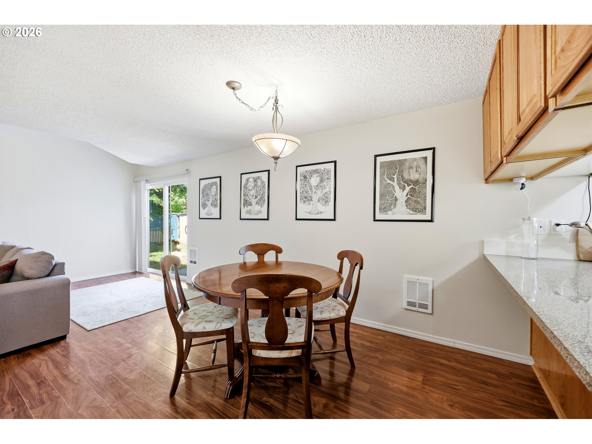 724 Southeast Rene Avenue Gresham, OR 97080 - Photo 12 of 32