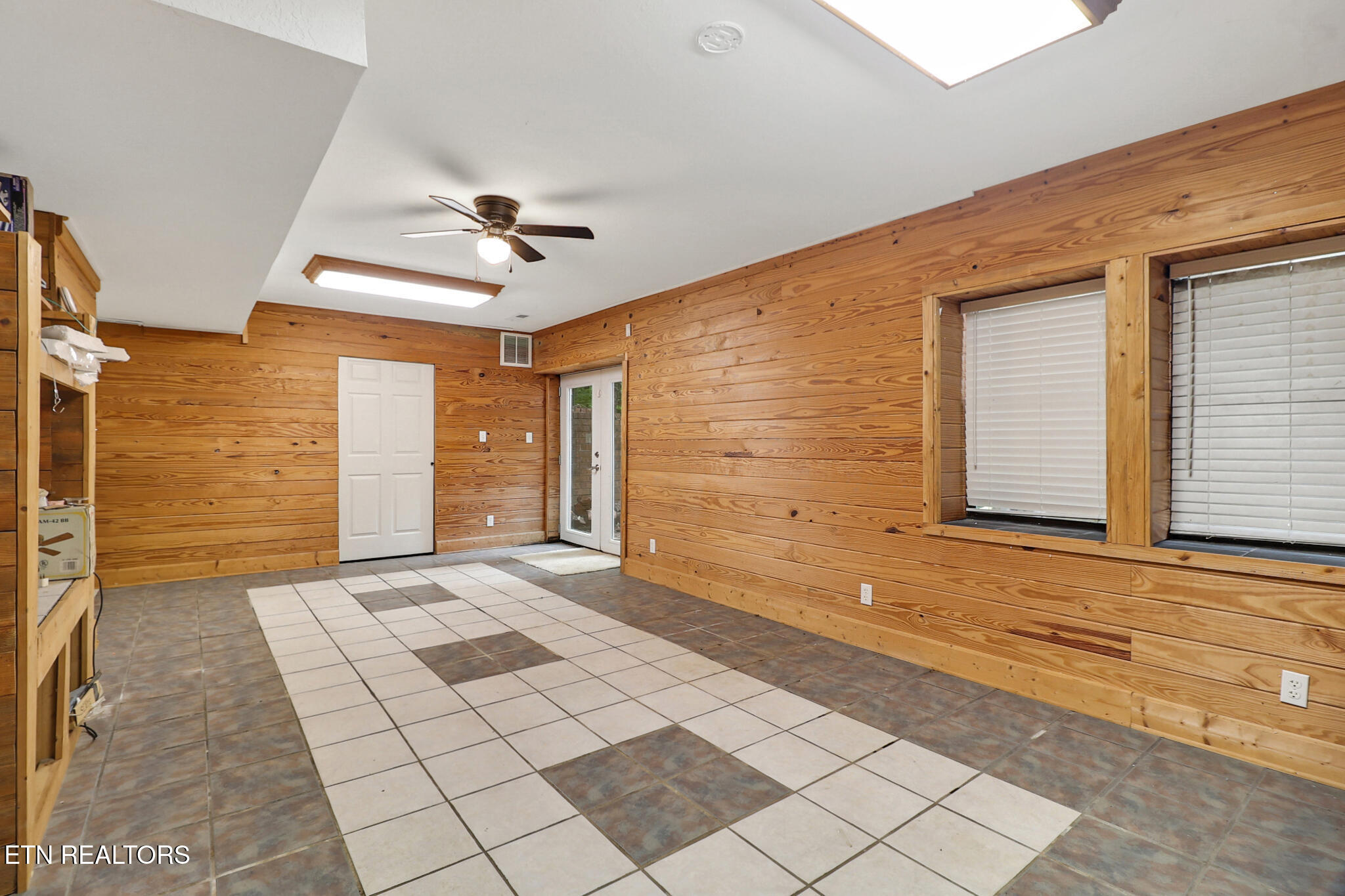 116 Grouse Ridge Road Harriman, TN 37748 - Photo 25 of 33 n44a9302-n44a9306
