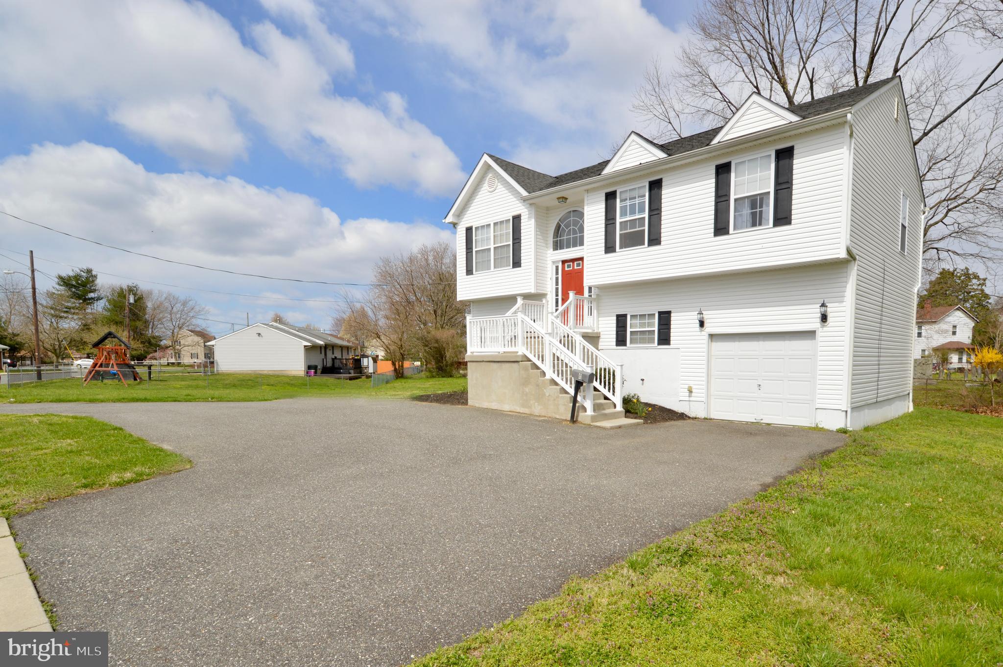 4 Ferry Road Pennsville, NJ 08070 - Photo 1 of 21 Gallery Image 1