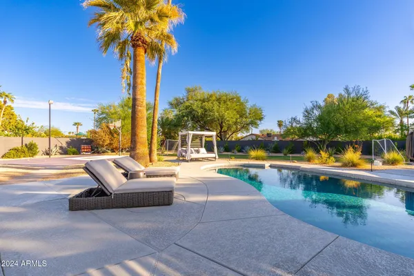 $20,000 | 6025 East Charter Oak Road, Scottsdale, AZ 85254