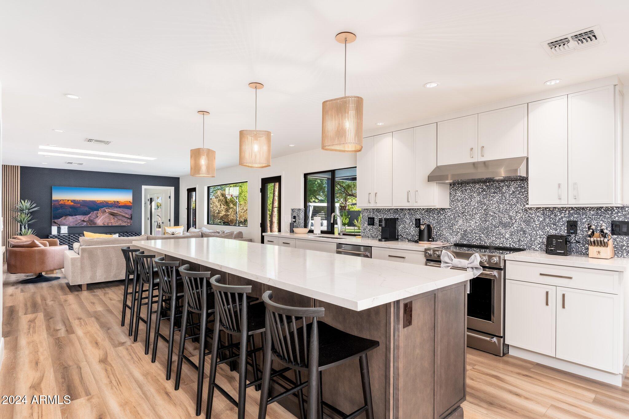 6025 East Charter Oak Road Scottsdale, AZ 85254 - Photo 19 of 115 6025 E Charter Oak Rd - 25