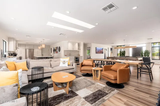 $8,000 | 6025 East Charter Oak Road, Scottsdale, AZ 85254