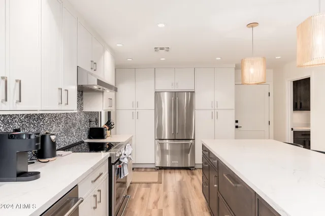 $8,000 | 6025 East Charter Oak Road, Scottsdale, AZ 85254