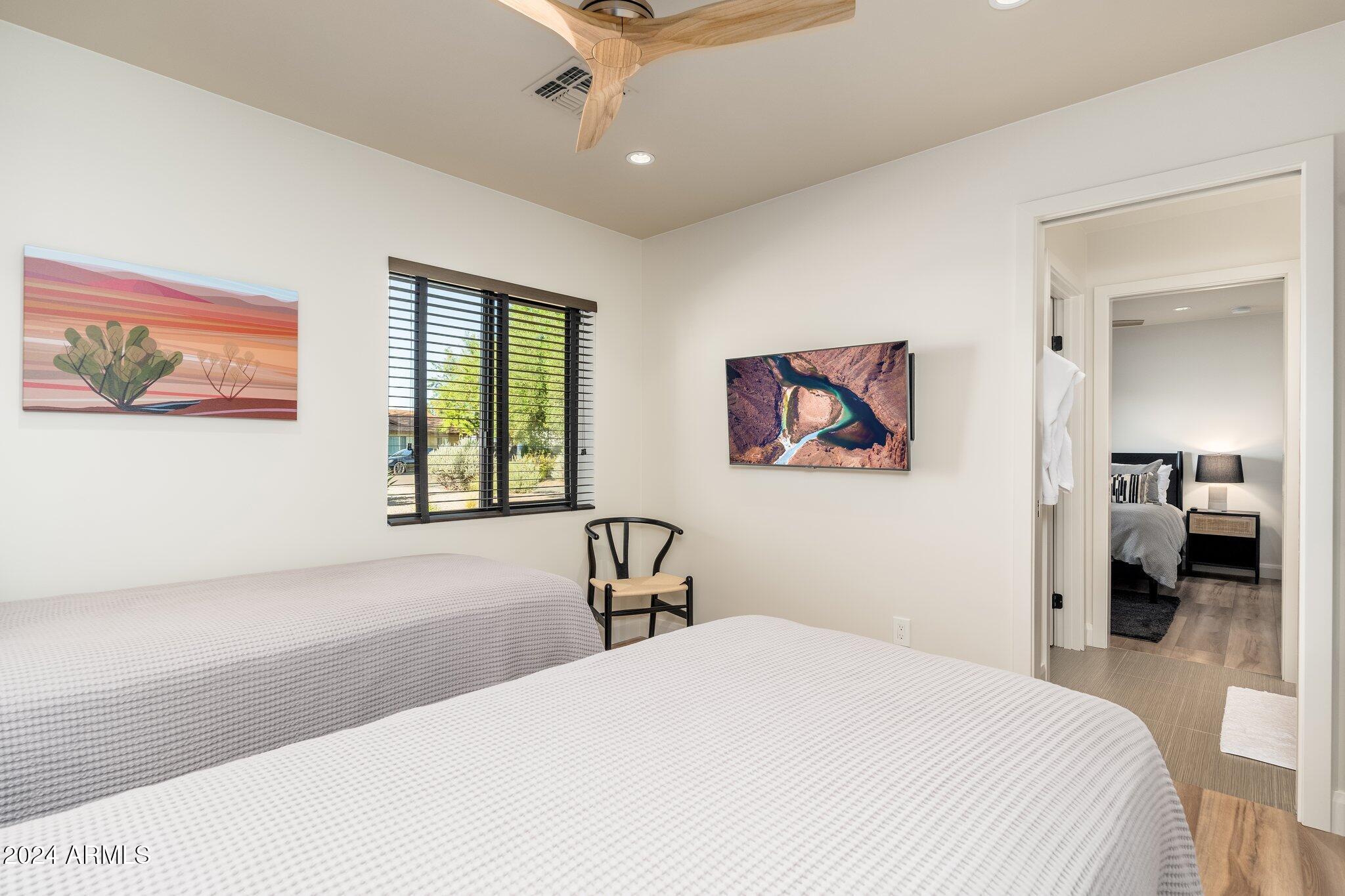 6025 East Charter Oak Road Scottsdale, AZ 85254 - Photo 35 of 115 6025 E Charter Oak Rd - 35