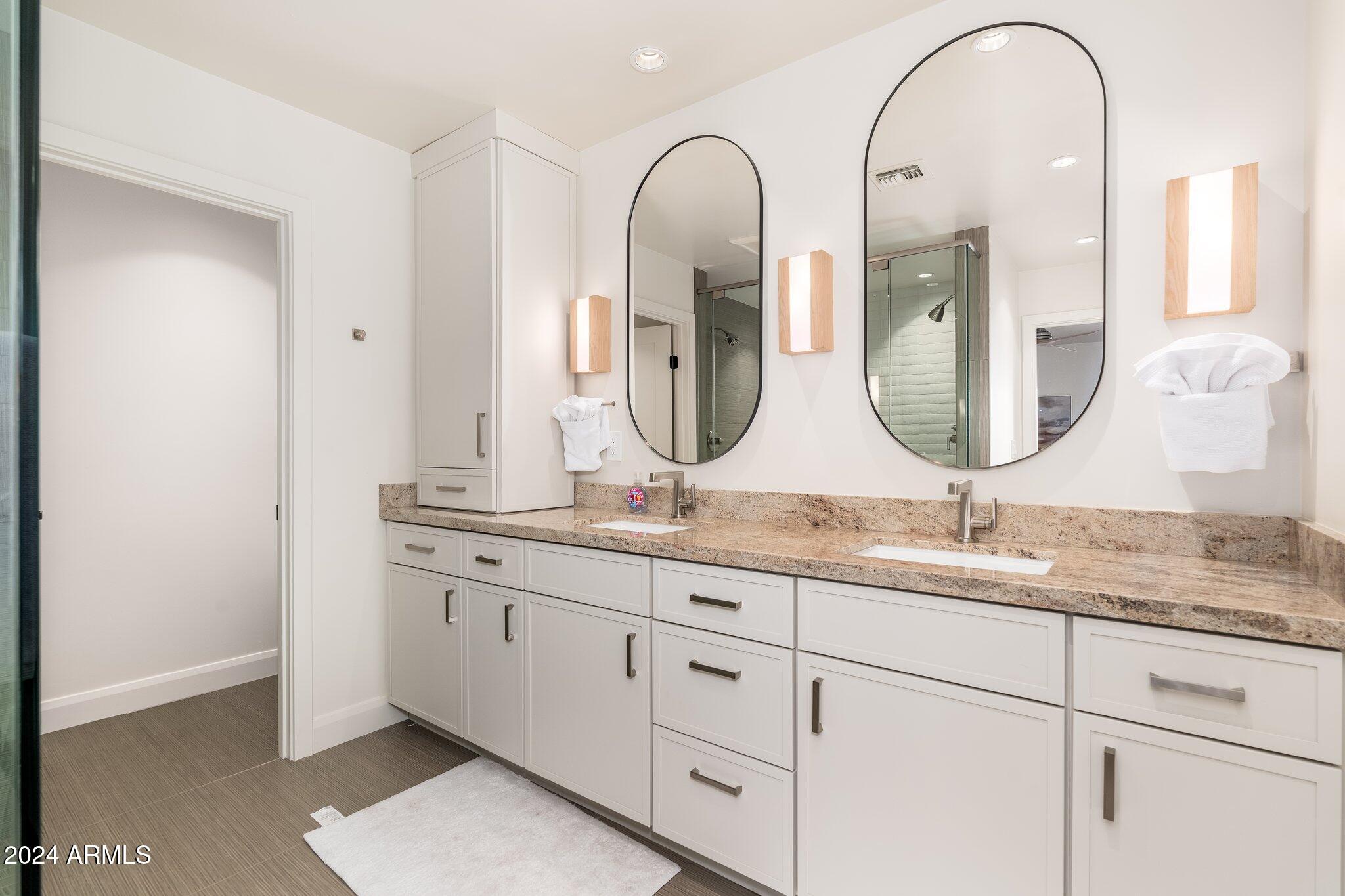 6025 East Charter Oak Road Scottsdale, AZ 85254 - Photo 41 of 115 6025 E Charter Oak Rd - 29
