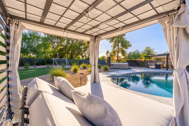 $8,000 | 6025 East Charter Oak Road, Scottsdale, AZ 85254