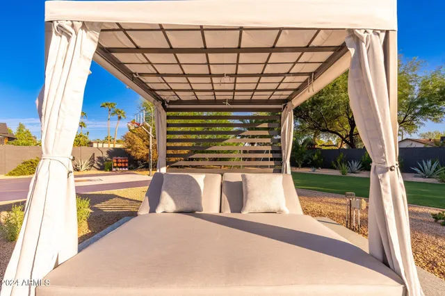 $8,000 | 6025 East Charter Oak Road, Scottsdale, AZ 85254