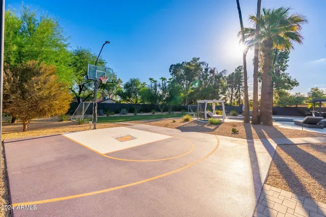 $8,000 | 6025 East Charter Oak Road, Scottsdale, AZ 85254