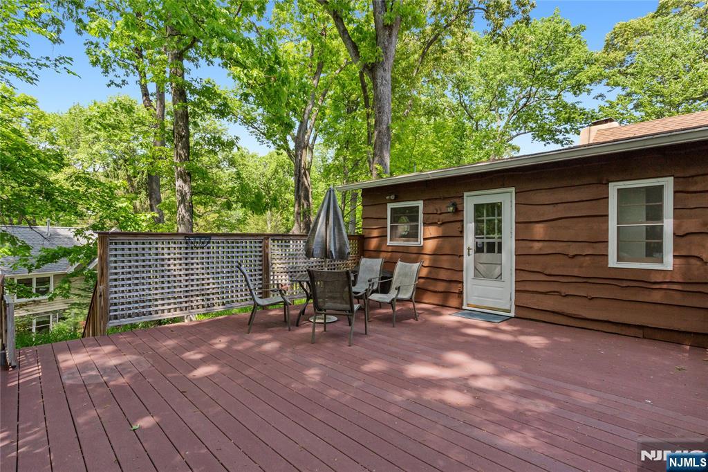 6 Partridge Trail Butler, NJ 07405 - Photo 30 of 36