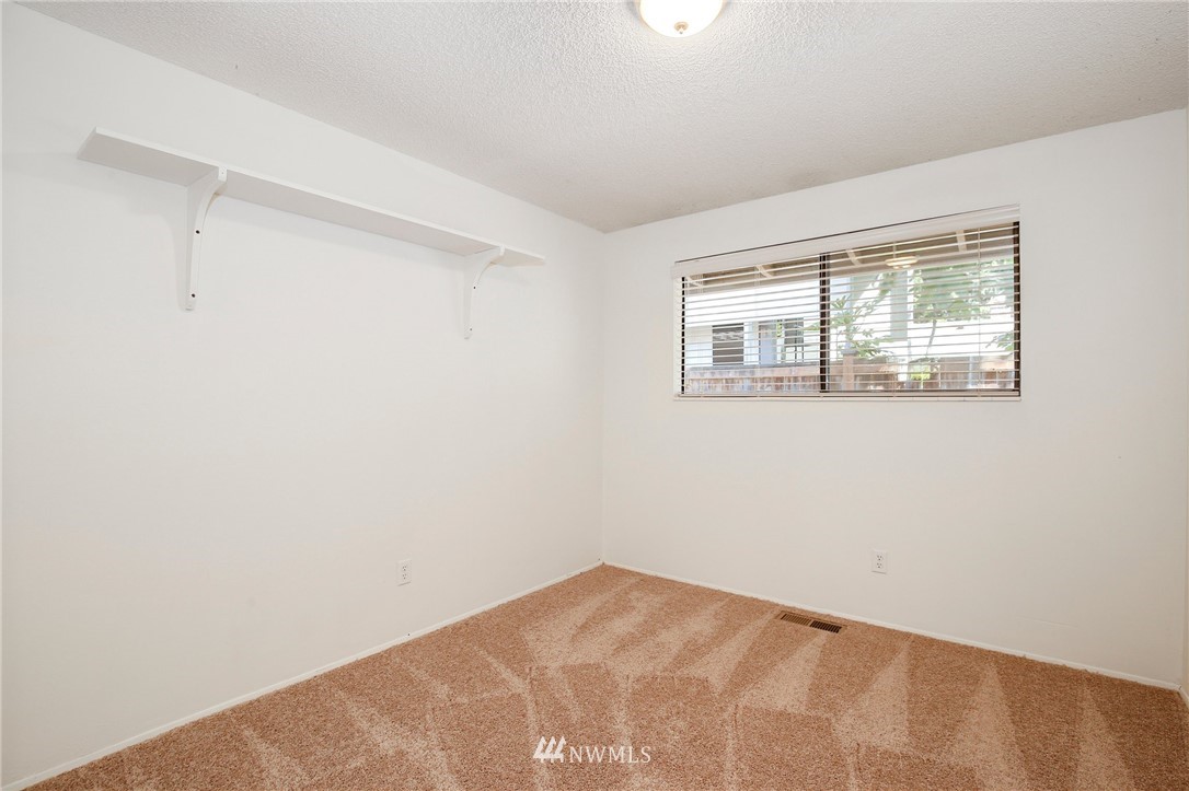14514 166th Place Southeast Renton, WA 98059 - Photo 14 of 26