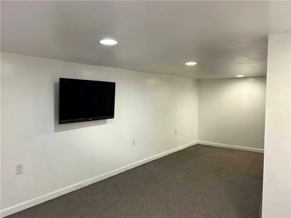 $349,900 | 1 Hickory Way, Sweden, NY 14420