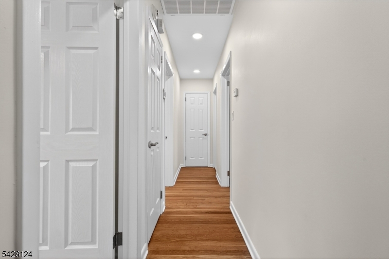 36 Charles Street Clark, NJ 07066 - Photo 12 of 40