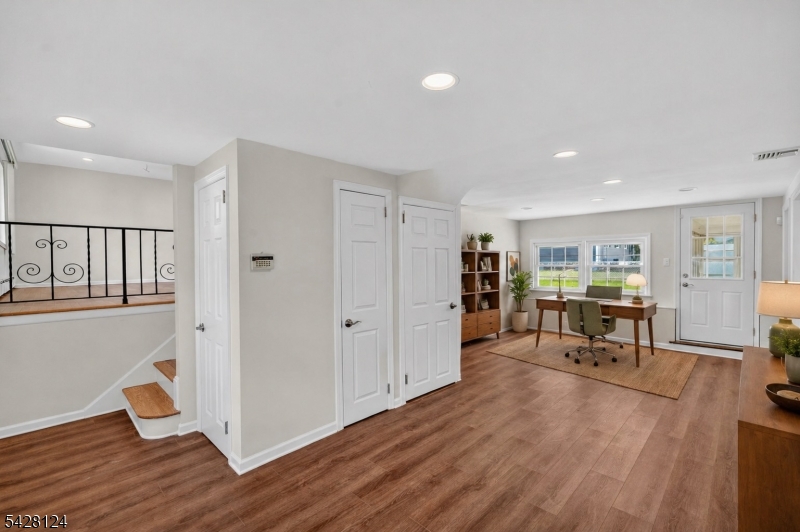 36 Charles Street Clark, NJ 07066 - Photo 19 of 40