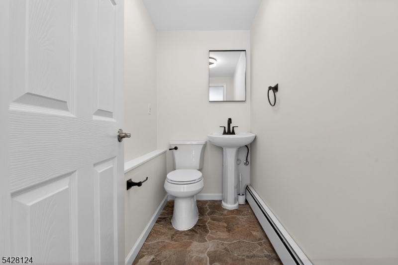 36 Charles Street Clark, NJ 07066 - Photo 23 of 40