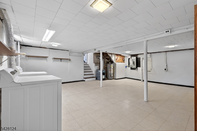 36 Charles Street Clark, NJ 07066 - Photo 26 of 40