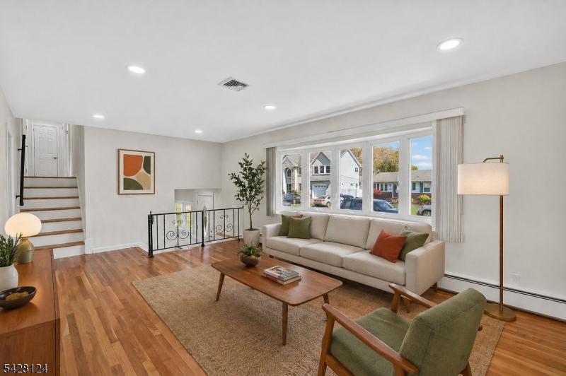 36 Charles Street Clark, NJ 07066 - Photo 3 of 40