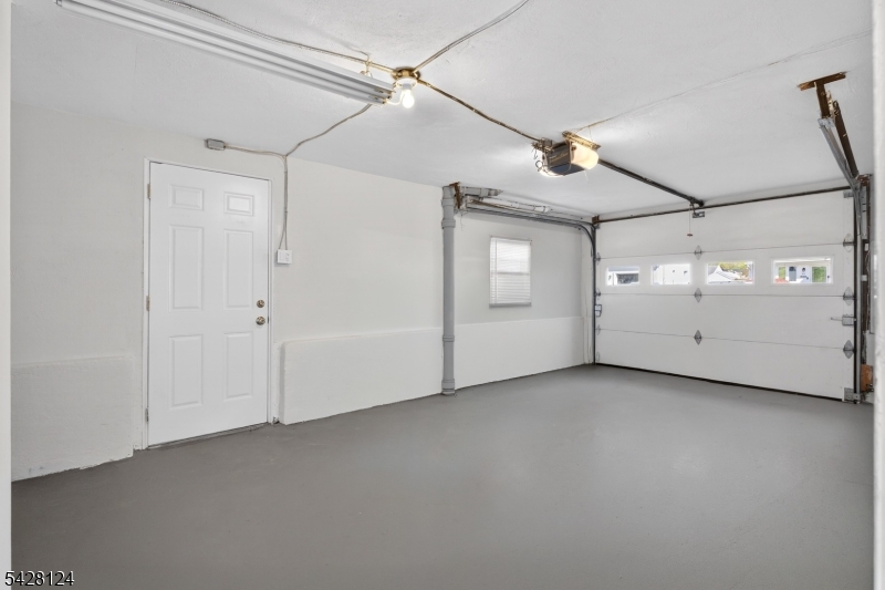 36 Charles Street Clark, NJ 07066 - Photo 31 of 40