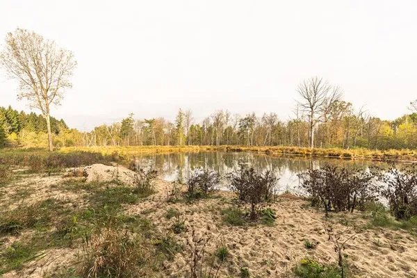 $1,400,000 | Lt0 Lt0 County Road, Mitchell, WI 53011