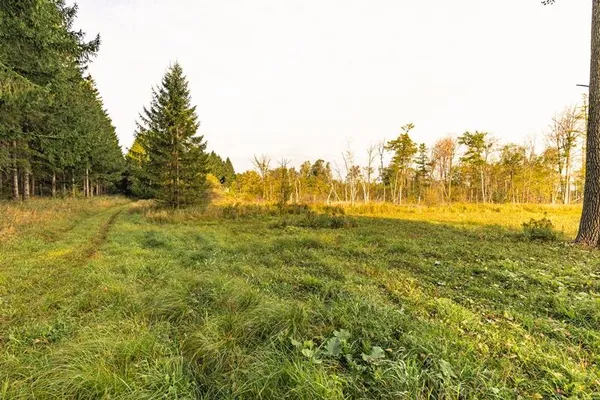 $1,400,000 | Lt0 Lt0 County Road, Mitchell, WI 53011