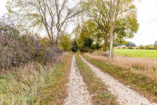 $1,400,000 | Lt0 Lt0 County Road, Mitchell, WI 53011