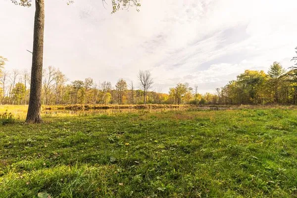 $1,400,000 | Lt0 Lt0 County Road, Mitchell, WI 53011