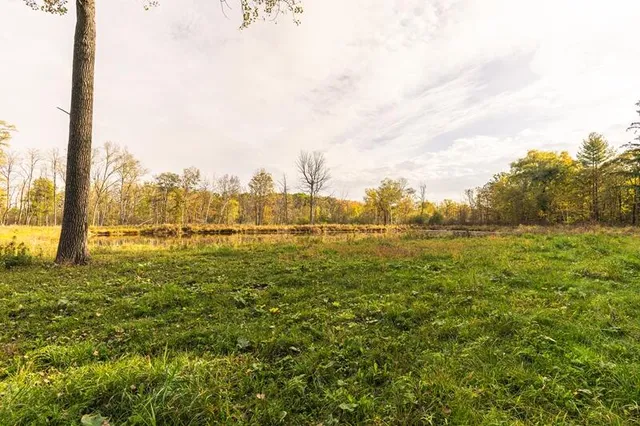 $1,400,000 | Lt0 Lt0 County Road, Mitchell, WI 53011