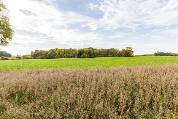 $1,400,000 | Lt0 Lt0 County Road, Mitchell, WI 53011