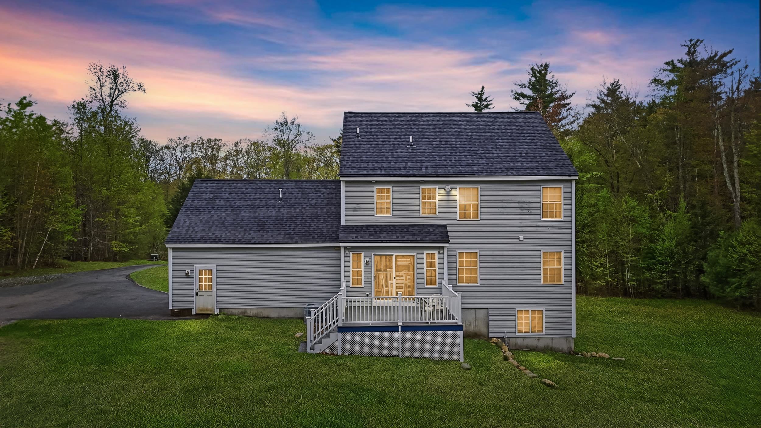 23 Phillips Road Sandown, NH 03873 - Photo 2 of 54
