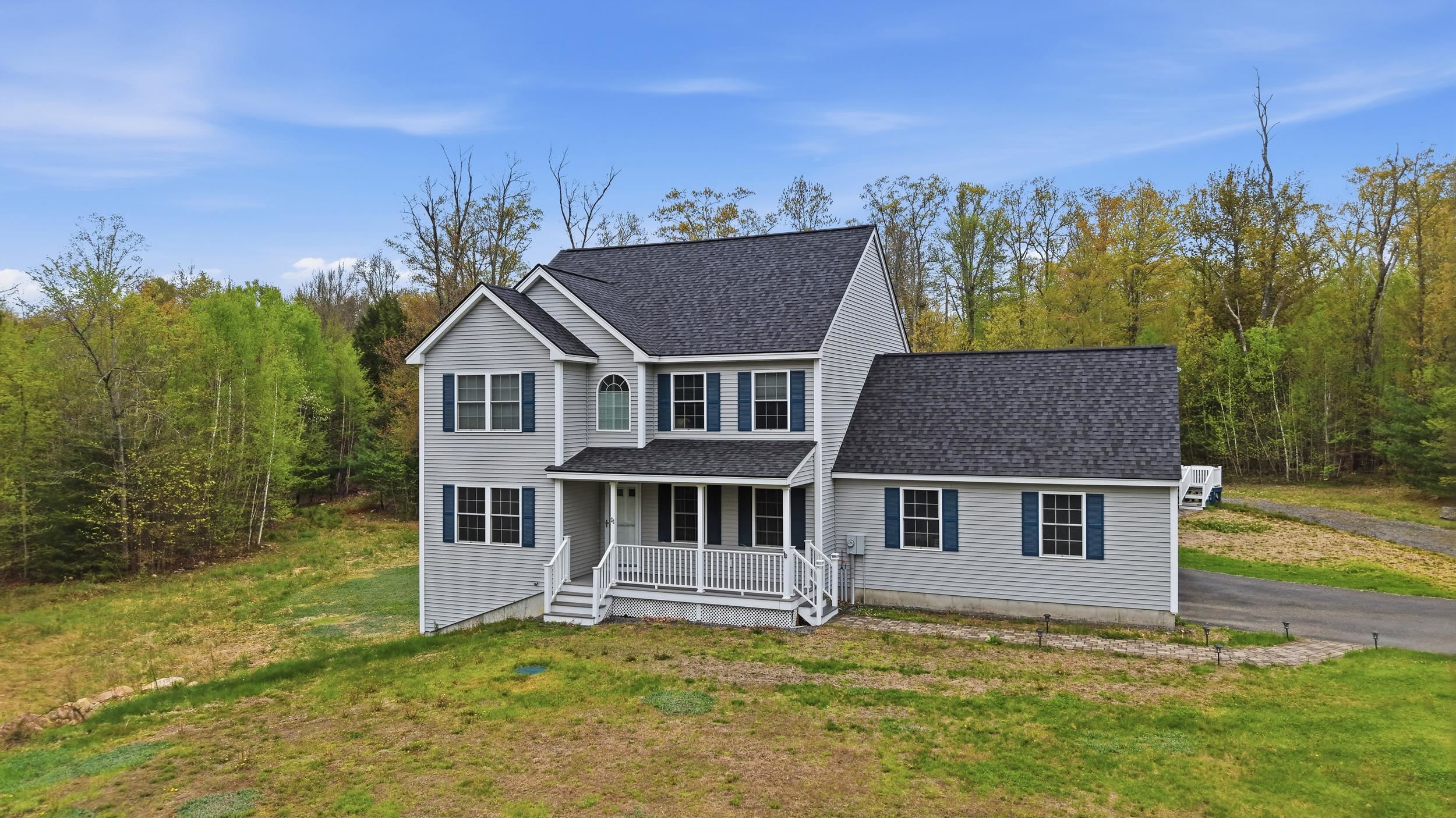 23 Phillips Road Sandown, NH 03873 - Photo 3 of 54