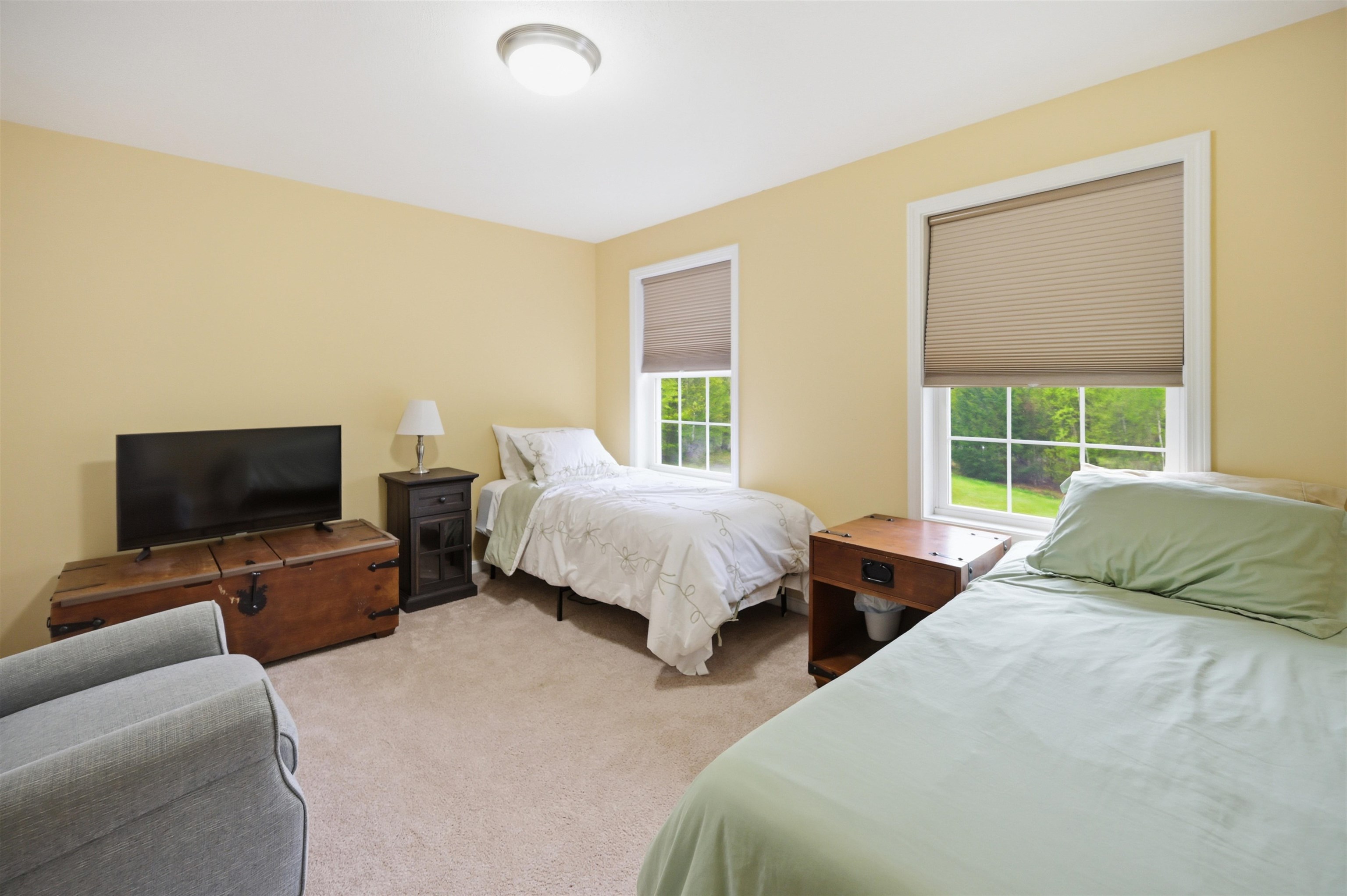23 Phillips Road Sandown, NH 03873 - Photo 39 of 54