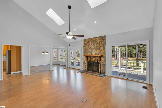 $600,000 | 103 Oak Meadow Drive, Simpsonville, SC 29681