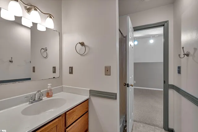 $600,000 | 103 Oak Meadow Drive, Simpsonville, SC 29681