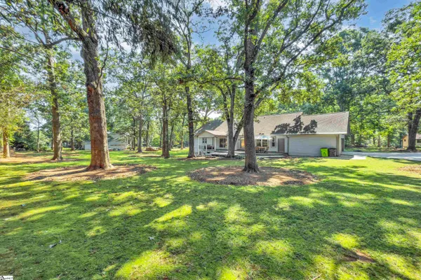 $600,000 | 103 Oak Meadow Drive, Simpsonville, SC 29681