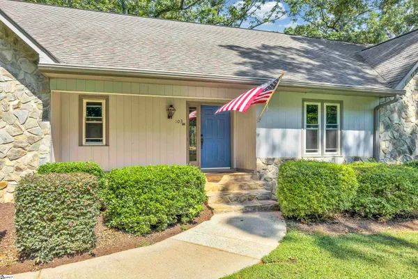 $600,000 | 103 Oak Meadow Drive, Simpsonville, SC 29681