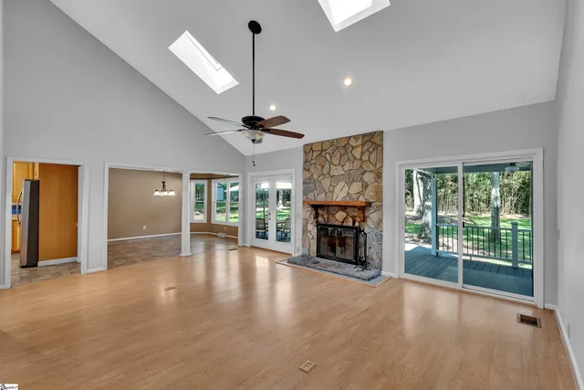 $600,000 | 103 Oak Meadow Drive, Simpsonville, SC 29681