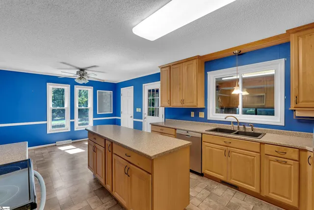 $600,000 | 103 Oak Meadow Drive, Simpsonville, SC 29681