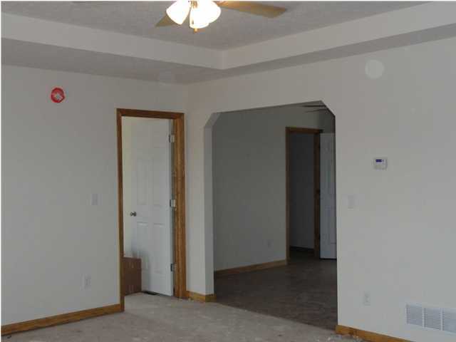 13 Lee Road Vine Grove, KY 40175 - Photo 3 of 16 Additional Photo
