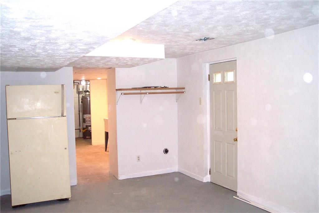 101 Crestview Road Pittsburgh, PA 15235 - Photo 13 of 25 Gallery Image 13