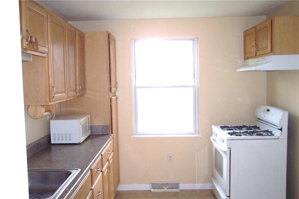 101 Crestview Road Pittsburgh, PA 15235 - Photo 3 of 25 Gallery Image 3