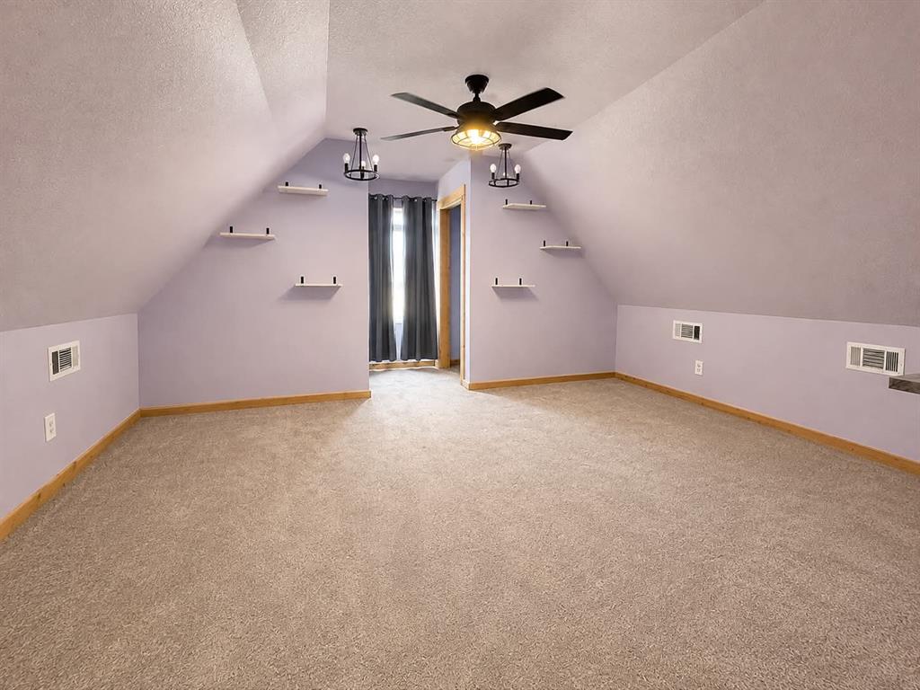 362 Private Road 4379 Decatur, TX 76234 - Photo 10 of 19 Upstairs loft room with double closets
