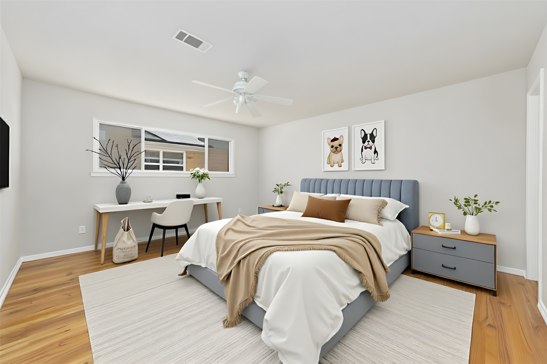 11426 Endicott Lane Houston, TX 77035 - Photo 24 of 40 A true retreat with space for a king bed and a little breathing room. Virtually staged.