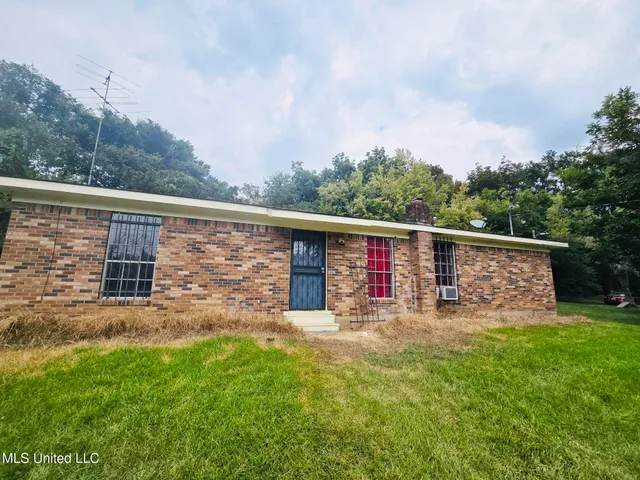 $69,500 | 110 Old Tchula Road, Lexington, MS 39095