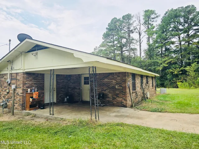 $69,500 | 110 Old Tchula Road, Lexington, MS 39095