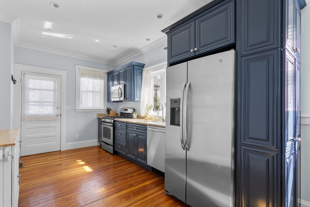 92 Line Street, Unit 1 Somerville, MA 02143 - Photo 4 of 21