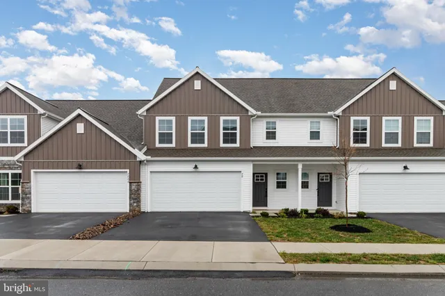 $2,000 | 7870 Briarwood Drive, Harrisburg, PA 17112