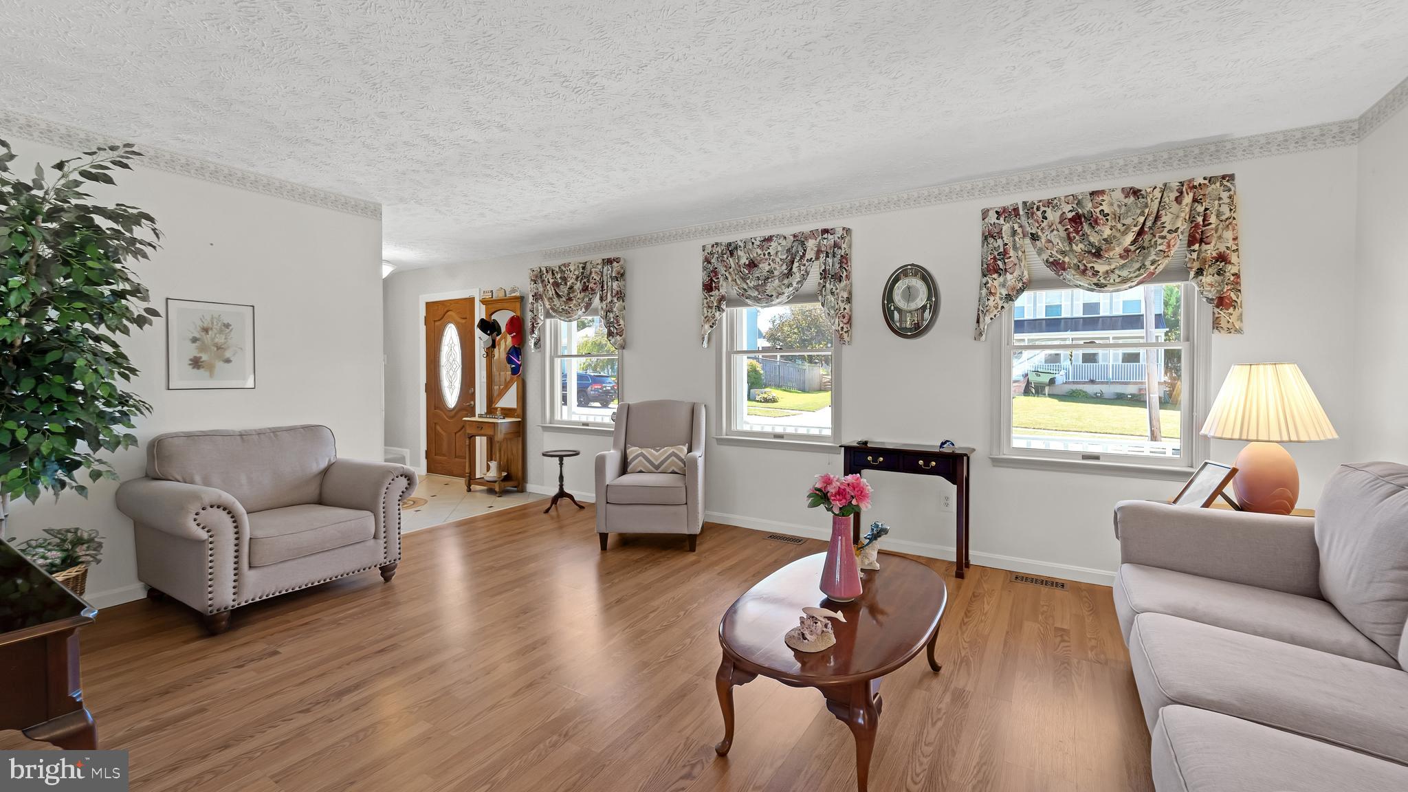 550 Fairmount Road Linthicum Heights, MD 21090 - Photo 4 of 30